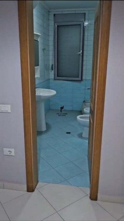 VENDESI APPARTAMENTO 2+1 ZOGU I ZI 25.500.000 LEKE FH-68477