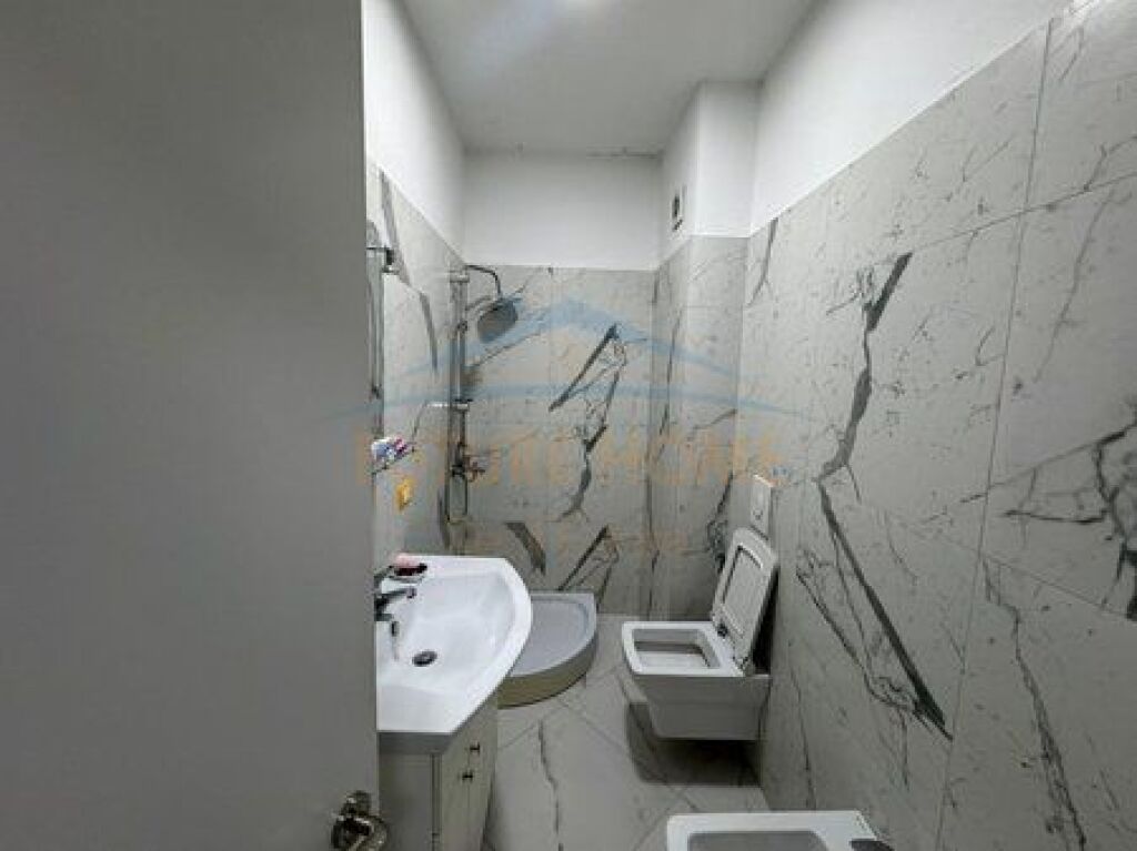 For sale, 2+1 Apartment, Fresk