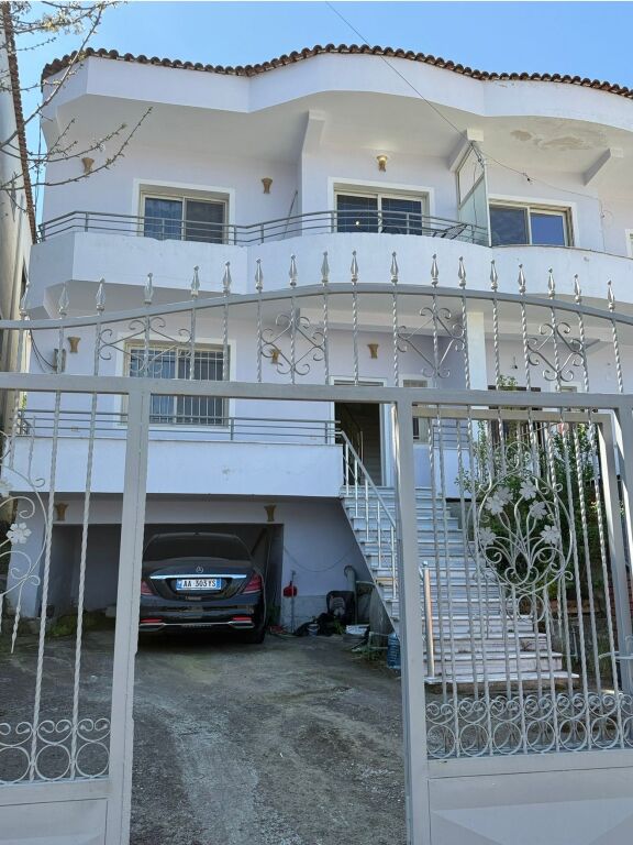 Casa privata su 2 piani in affitto