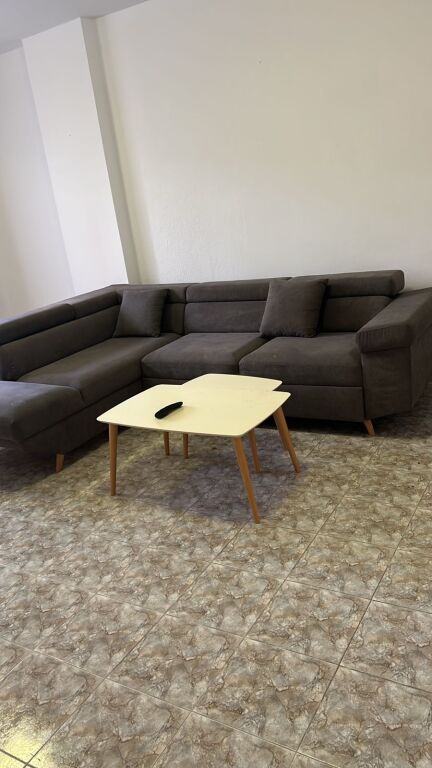🏡 Apartment 1+1 + separate kitchen for rent – near the Court, Durrës