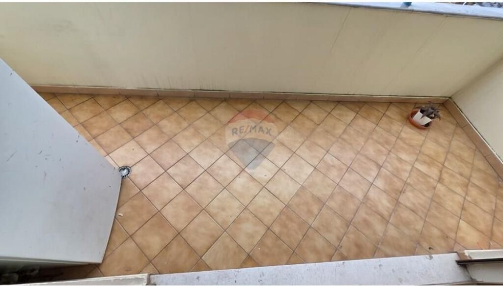 Apartament 1+1 në Shitje – Hasan Kushta, Vlorë