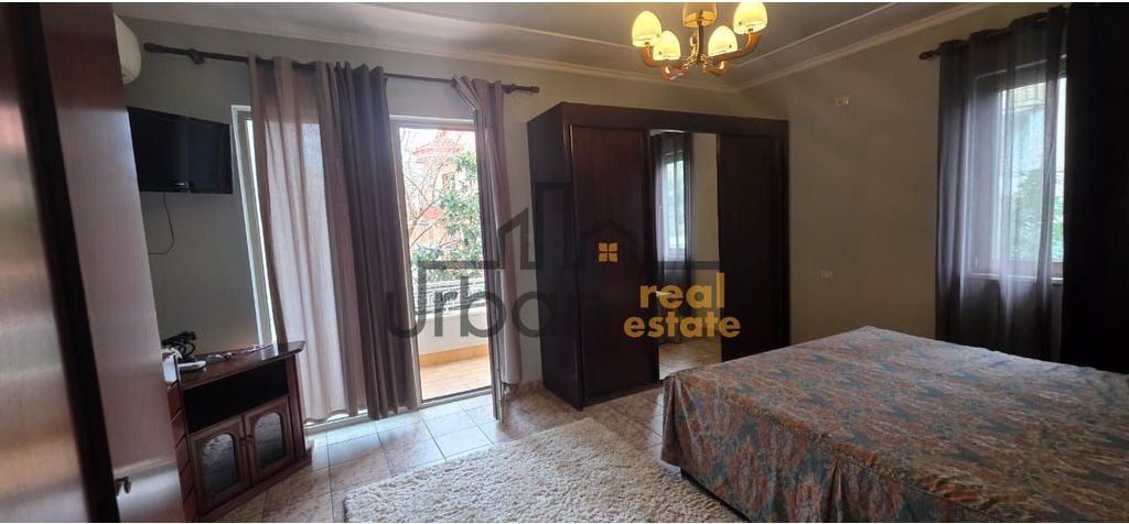 Affitto, Parte di Villa, 3+1+2, Mercato Elettrico, Tirana - 750€ | 140 m²
