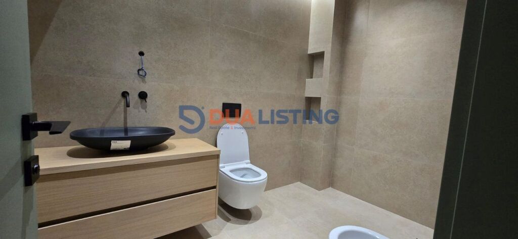 Locale di Lusso in Affitto – Ideale per Clinica / Uffici Elite 📍 Via Kosovareve, Residenza Altana