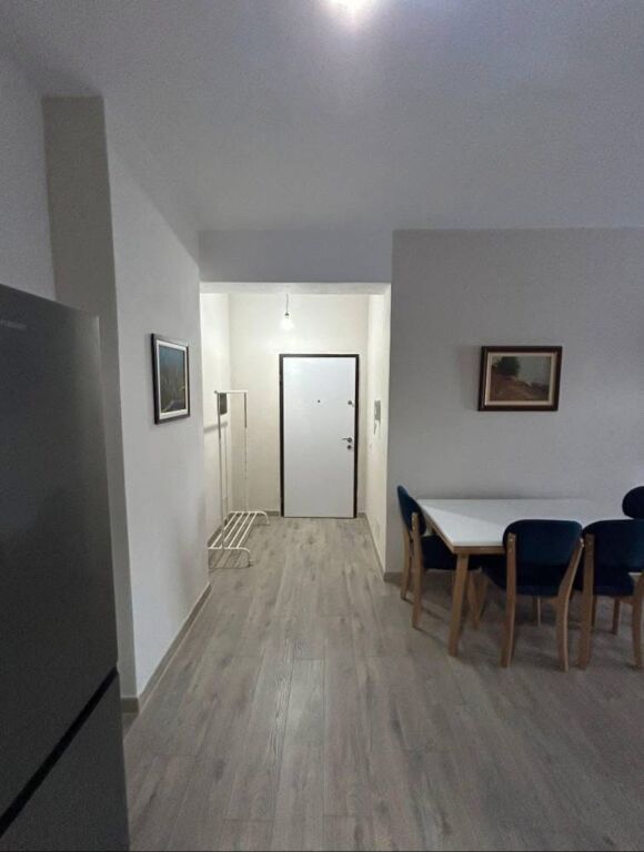 🏡 Appartamento 1+1 in affitto – Xhamllik | Nuova residenza 2025