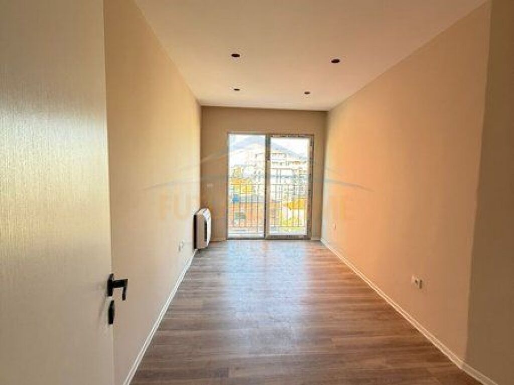 Shitet,Apartament,2+1+2,Pazari i Ri,Tirane