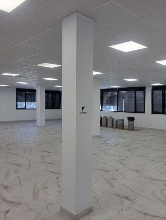 OFFICE FOR RENT 280 M2 TEG 3,000 EURO  FH-68684