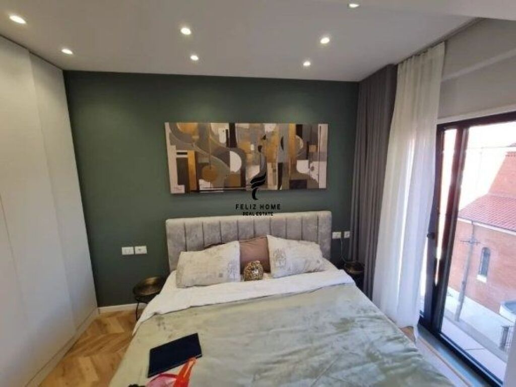 IN VENDITA APPARTAMENTO 1+1 VIA KAVAJES 23.300.000 LEKE FH-68628
