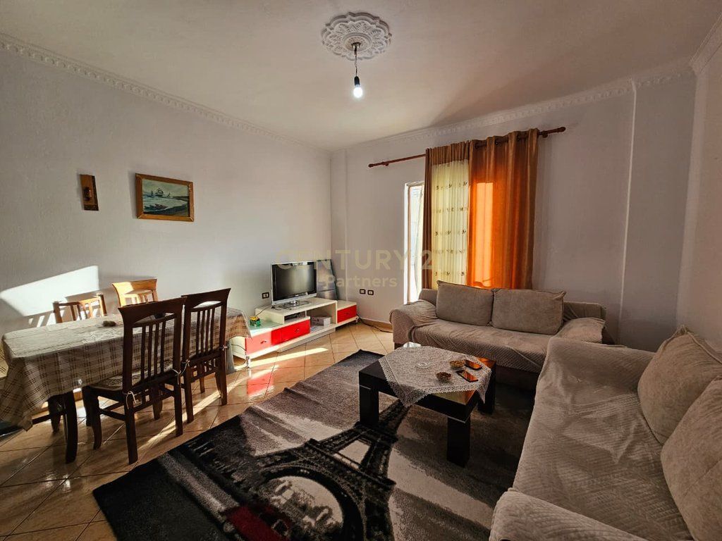 We sell a 1+1 apartment with two balconies in Don Bosko