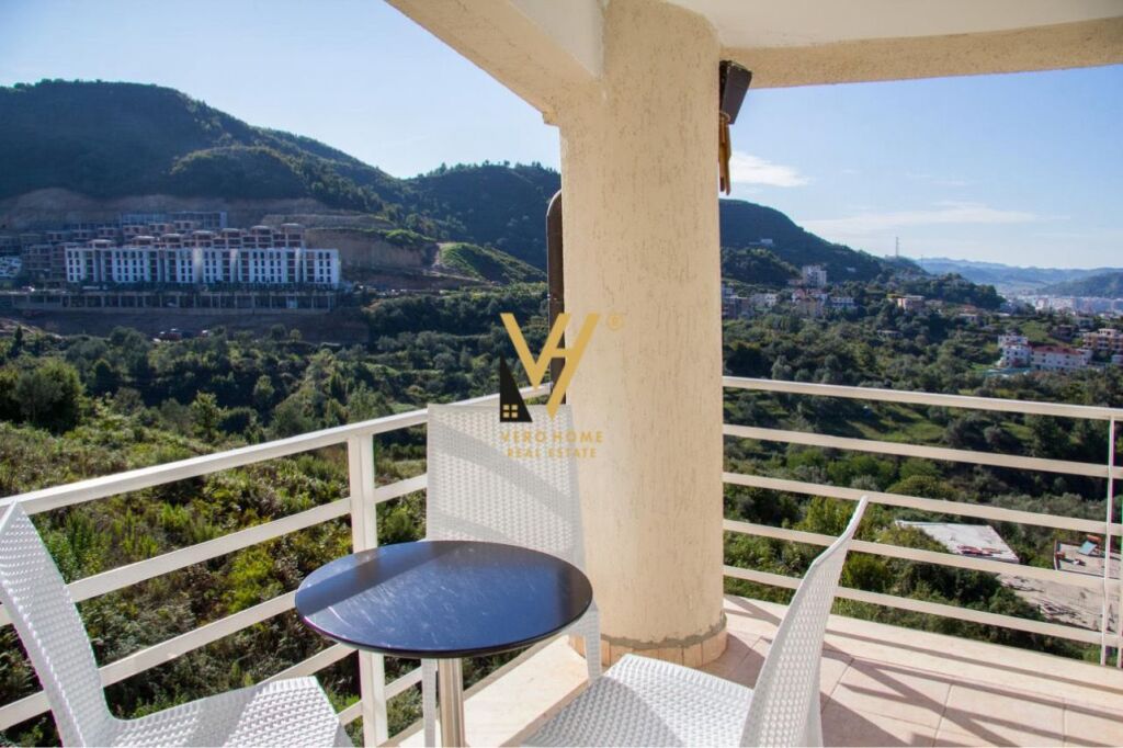VENDESI DUPLEX 3+1+2 A KODRA E DIELLIT 245.000 EURO