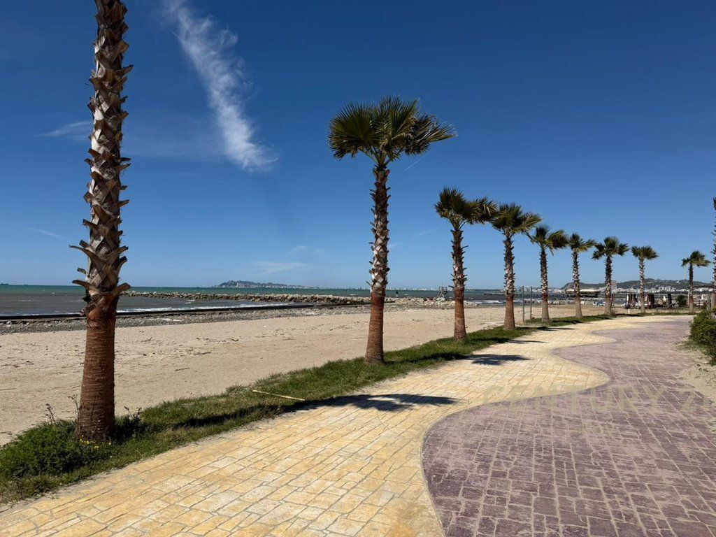 FOR SALE 2+1 APARTMENT FIRST LINE WITH SEA IN MALI E ROBIT, DURRES !