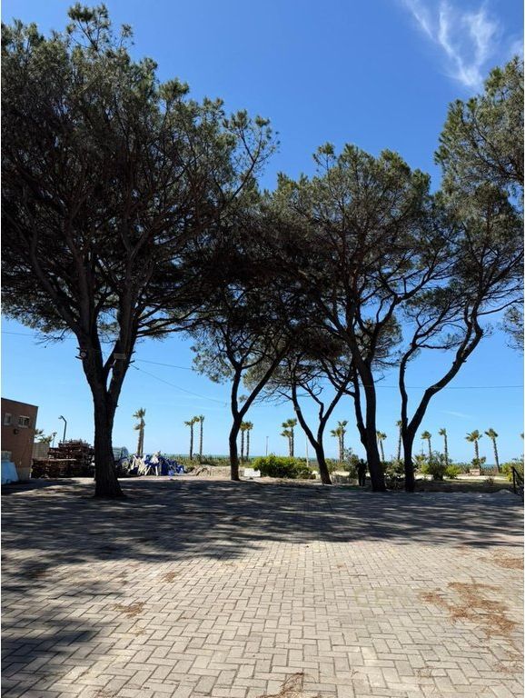 FOR SALE 2+1 APARTMENT FIRST LINE WITH SEA IN MALI E ROBIT, DURRES !