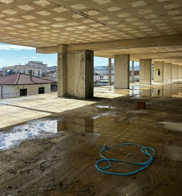 🏡Vendesi Appartamento 1+1 al Complesso Vanetino 4 a Kamez❗