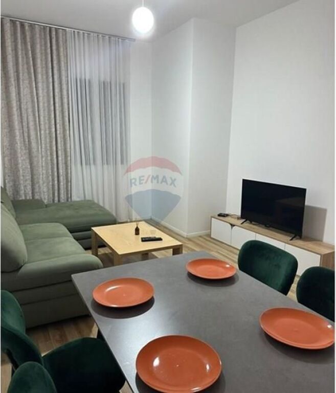 Apartament - Për Qira 1+1+PARKIM - Zogu I Zi, TE FOLEJA