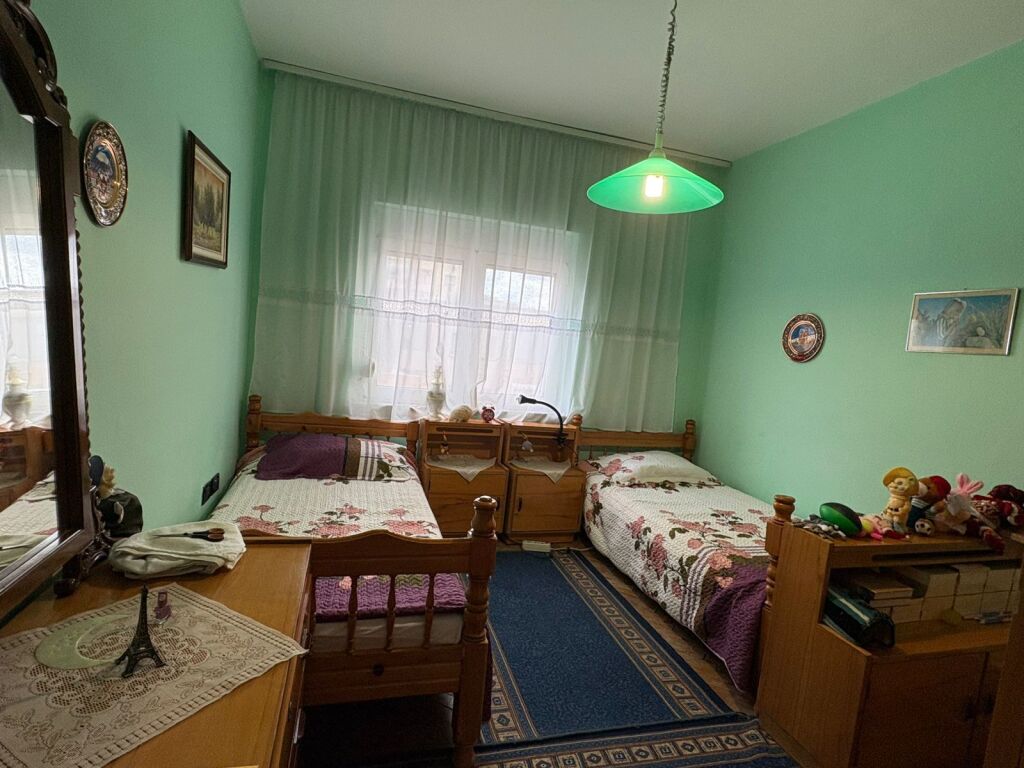 Apartment 2+1 for rent, Xhamia e Tabakeve Rr Elbasanit