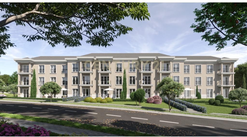 Appartamento 2+1+2 con cortile in vendita a Rolling Hills Lago!