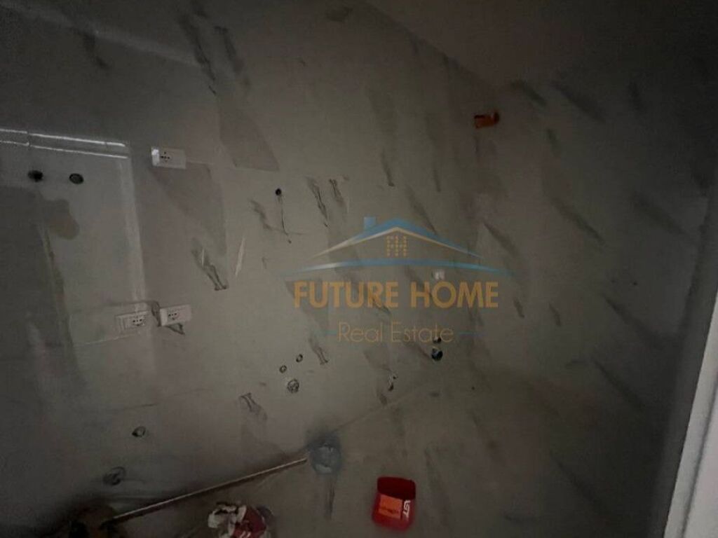 For sale, Apartment 2+1+2 Elbasan Street, Tirana.