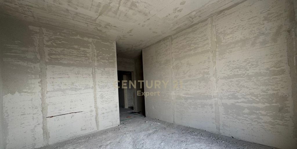 Studio apartments for sale, American Hospital 2