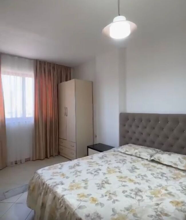 Apartament 1+1 me për shitje tek Ish Tregu Elektrik tek Grandi!