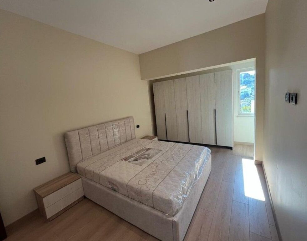 2+1 apartment for rent Near the American Villas.
