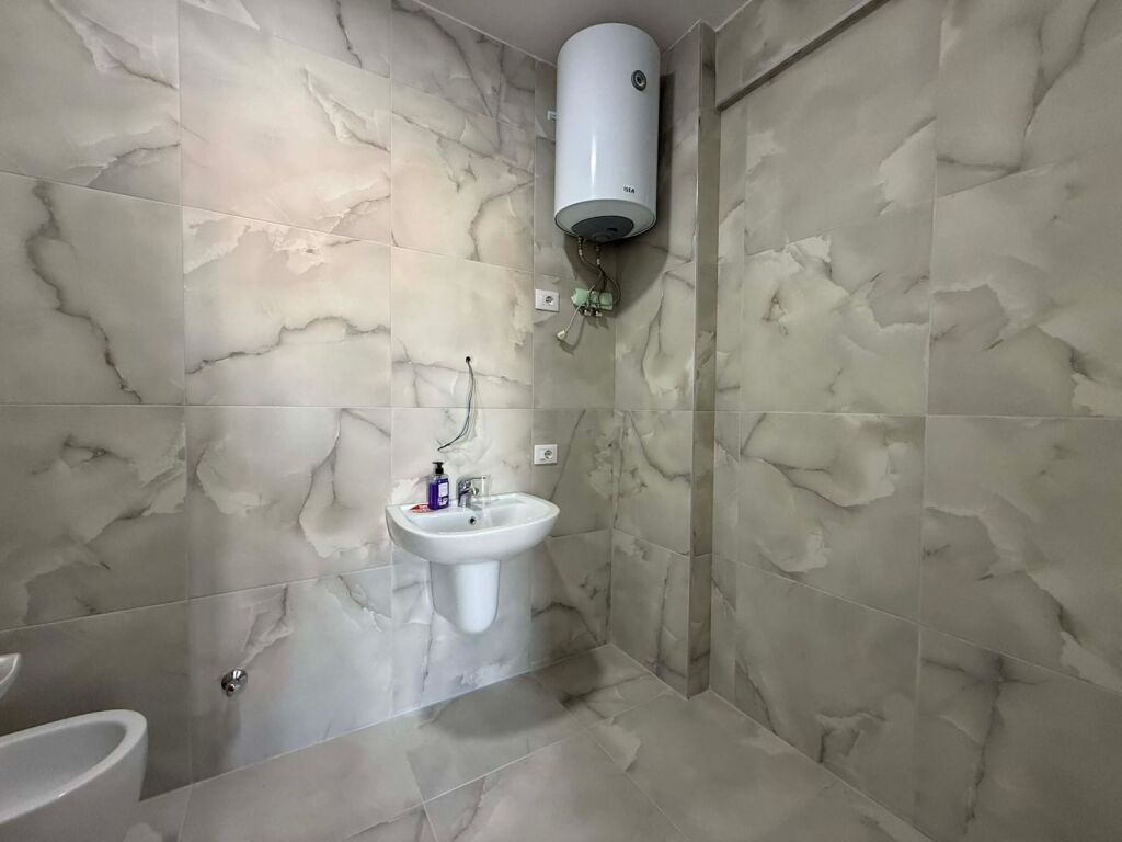 AFFITTO APPARTAMENTO 2+1+2+PARCHEGGIO , COMPLESSO OASIS , NUOVO ANELLO