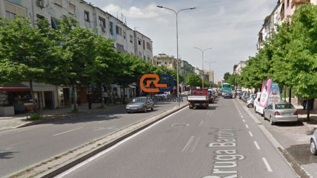 In vendita - Appartamento 1+1 vicino alla Scuola Unita