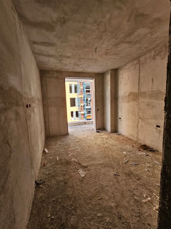 Shitet Apartament 2+1 – Ringside Residence, Paskuqan