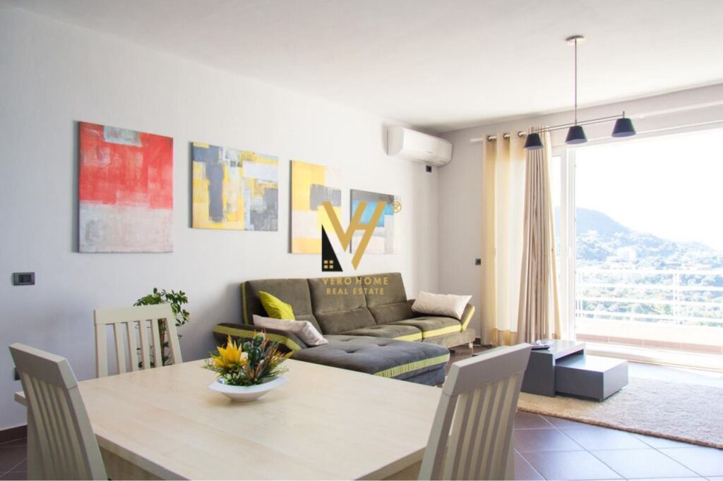 VENDESI DUPLEX 3+1+2 A KODRA E DIELLIT 245.000 EURO