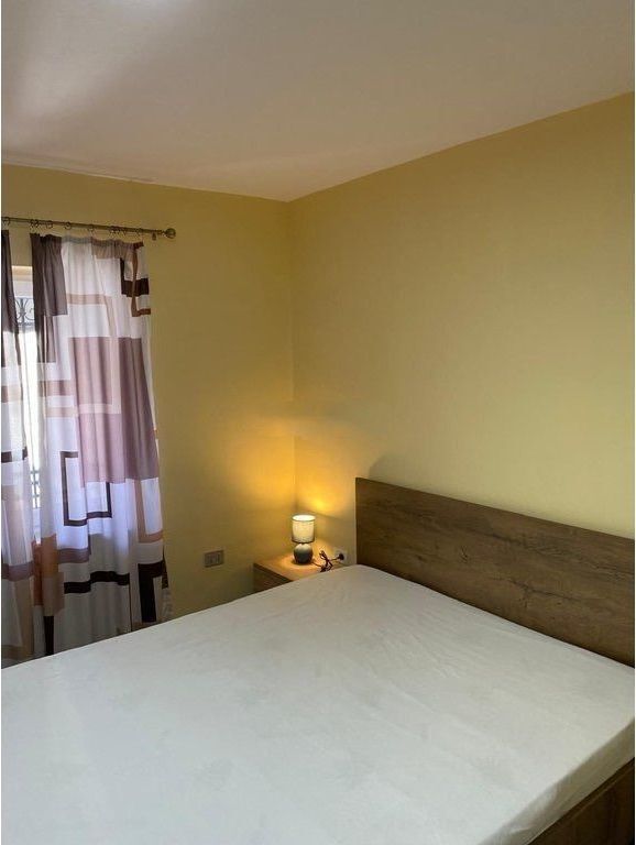 Appartamento 1+1 in affitto nella zona Tirana e Re, Tirana – 600€/mese