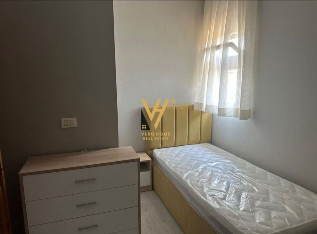 JEPET APARTAMENT 2+1+BLK ME QIRA TE BLVD ZHAN D’ARK 65.000 LEKE