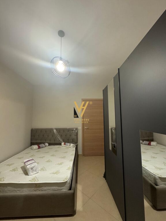 JEPET APARTAMENT 2+1+VERANDE ME QIRA TE KOPSHTI ZOOLOGJIK 60.000 LEKE