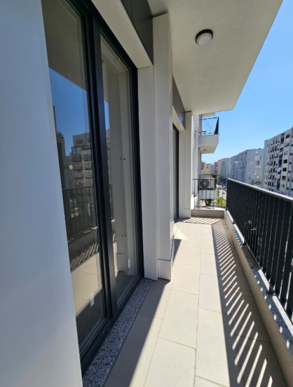 🏡 Appartamento 3+1+2 + Deposito in Vendita – Comune di Parigi  