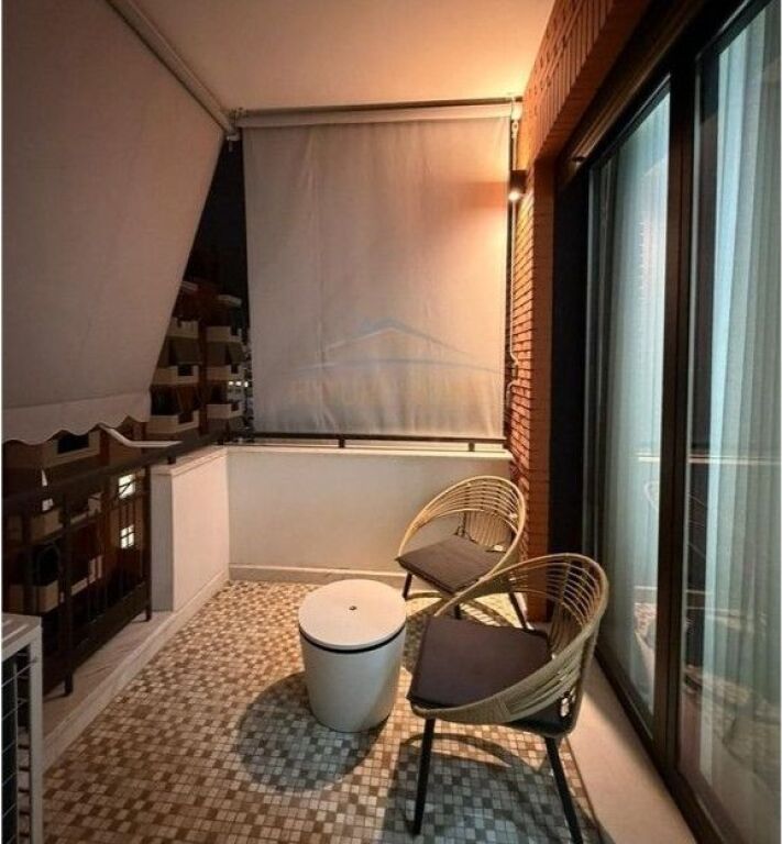 Shitet, Apartament 2+1+2+Post Parkimi, "Kompleksi Delijorgji ", Tiranë