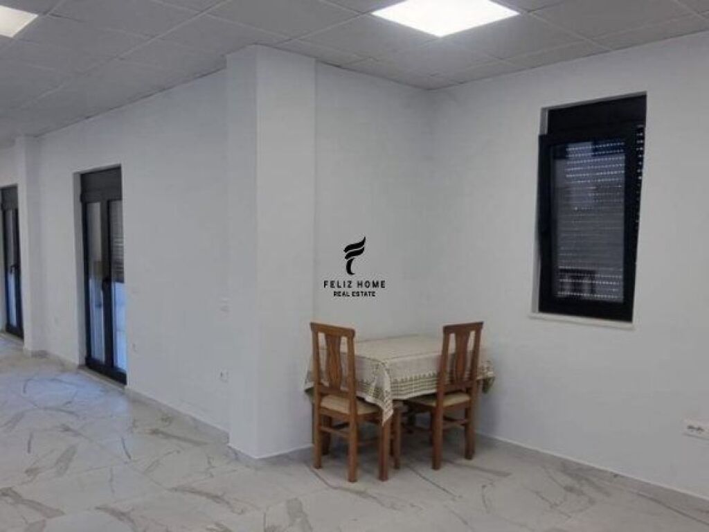 OFFICE FOR RENT 280 M2 TEG 3,000 EURO FH-68540