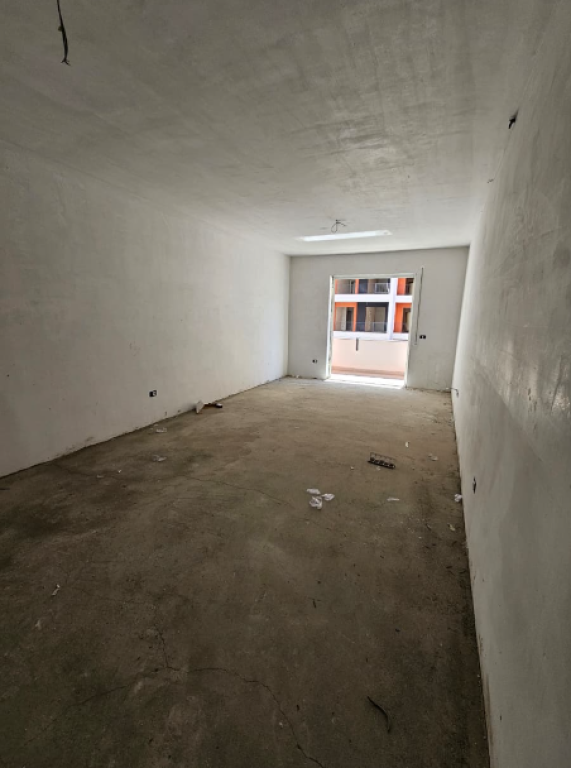 🏡 Vendesi in vendita Appartamento 1+1 – Paskuqan