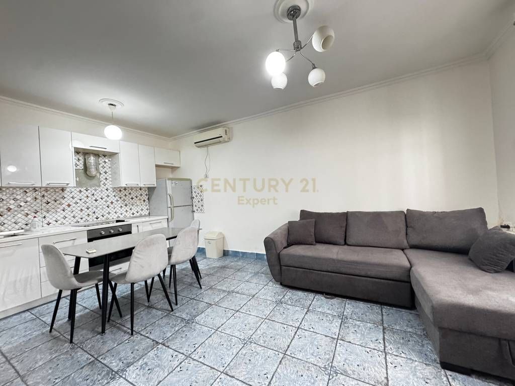 AFFITTO CASA PRIVATA FRONTE STRADA A DON BOSCO! 550 € /Mese