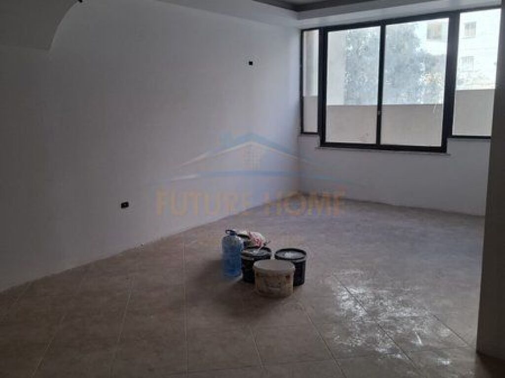 In vendita, Appartamento 3+1+2, Nela 6, Yzberisht