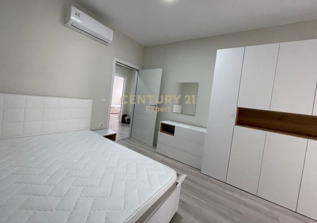 APARTMENT 2+1+2 WITH PARKING SPACE FOR RENT ON DURRES STREET