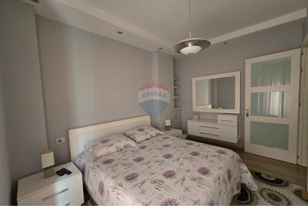 Apartament 2+1 me qera 21 Dhjetori