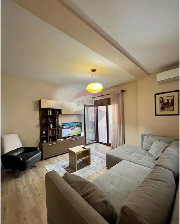 Apartament 1+1 per qira, Myslym .Shyri