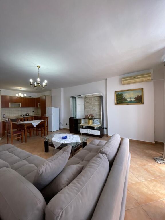 🏠AFFITTASI | Appartamento 2+1 – Via Kavaja (Vicino a Delijorgji)