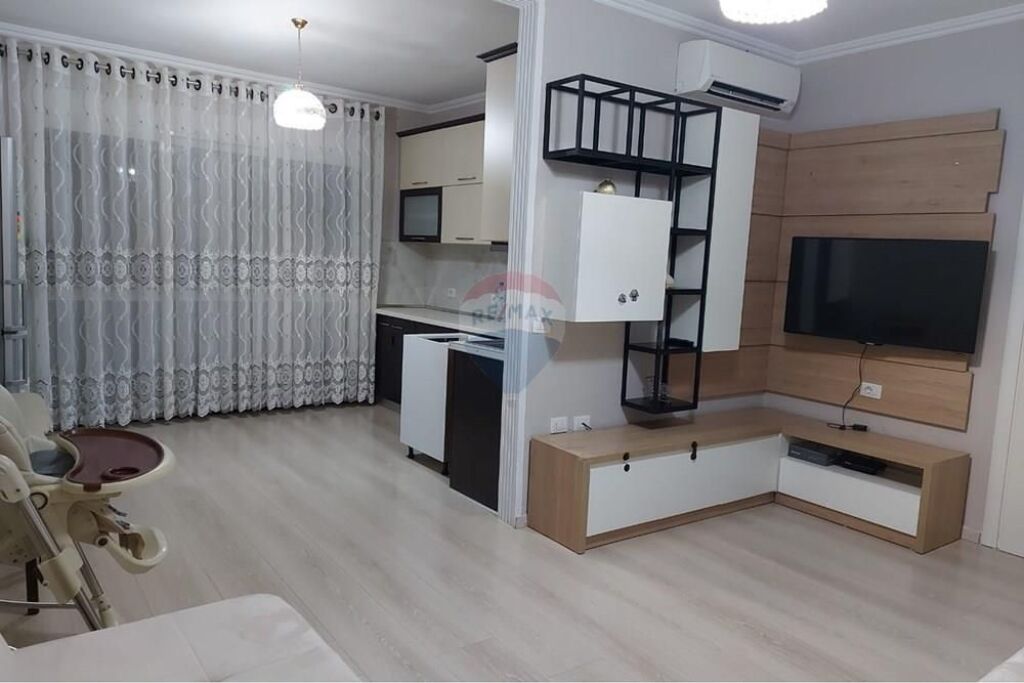 APARTAMENT 2+1+2 PER SHITJE TE 5 MAJI