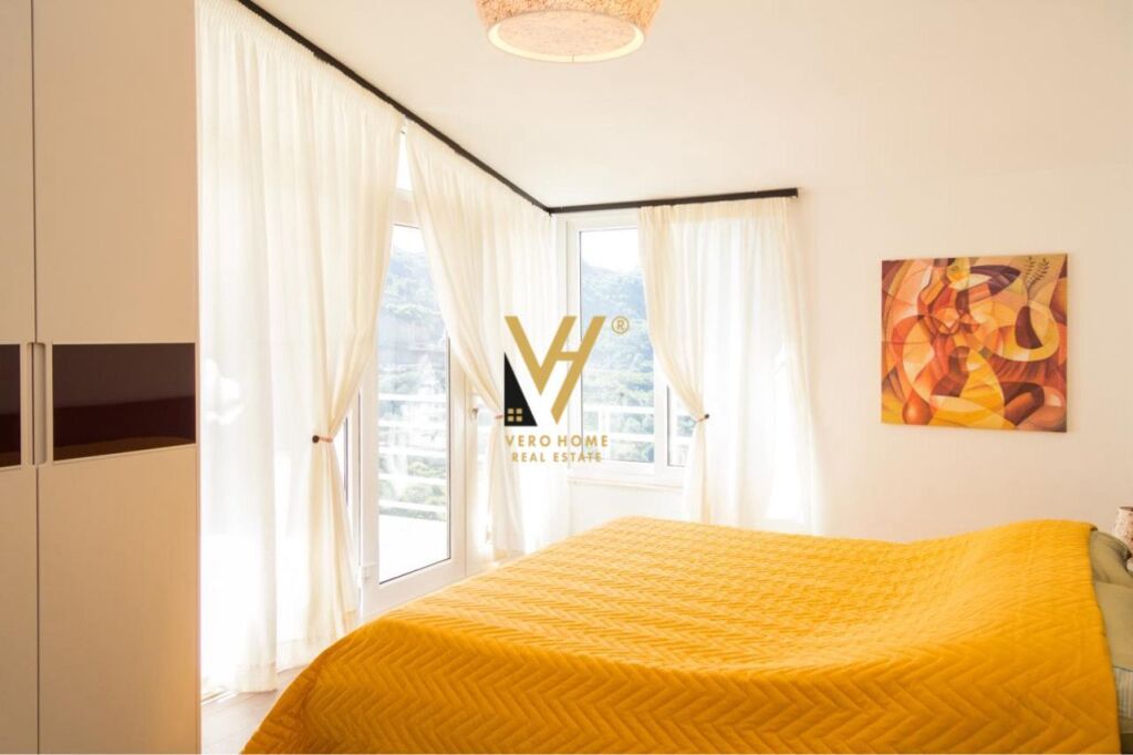 VENDESI DUPLEX 3+1+2 A KODRA E DIELLIT 245.000 EURO