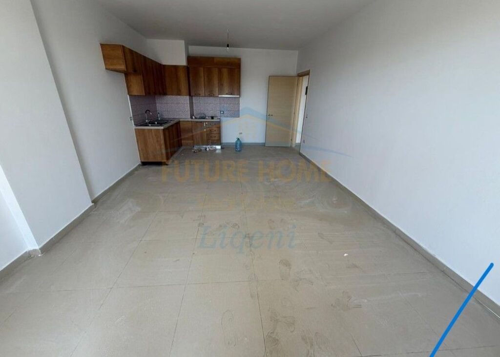 For sale, Apartment 1+1, Kinostudio, Tirana.