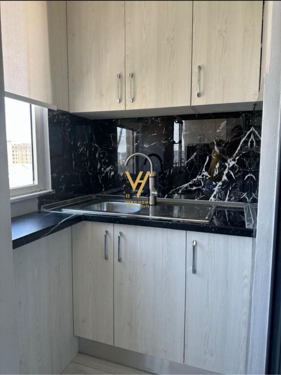 JEPET APARTAMENT 2+1+BLK ME QIRA TE BLVD ZHAN D’ARK 65.000 LEKE