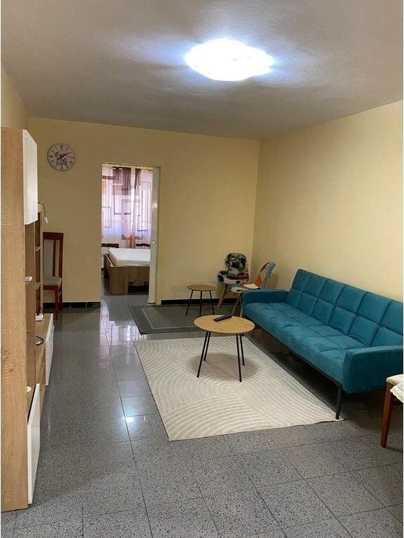 Appartamento 1+1 in affitto nella zona Tirana e Re, Tirana – 600€/mese