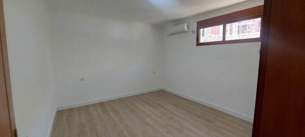 Studio apartment for rent Kavajës Street
