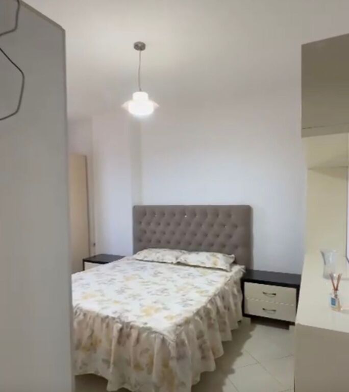 Apartament 1+1 me për shitje tek Ish Tregu Elektrik tek Grandi!