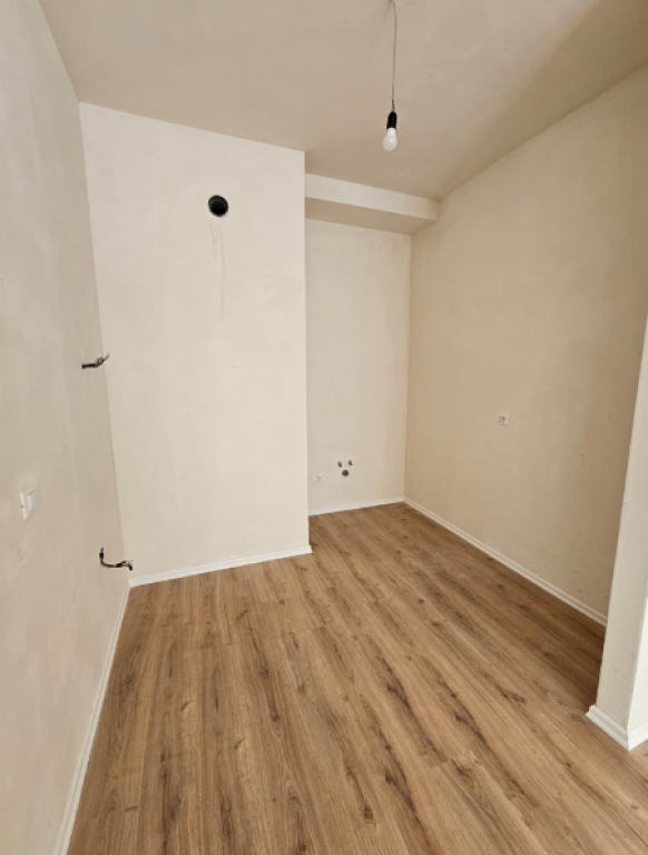 🏡 Appartamento 3+1+2 + Deposito in Vendita – Comune di Parigi  