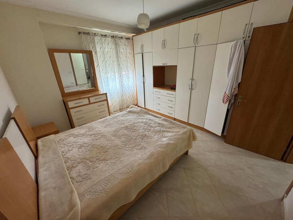 Apartment for rent in Astir – near Bar Oslos