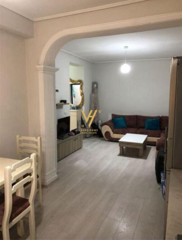 AFFITTASI APPARTAMENTO 1+1+BLK A VASIL SHANTO 50.000 LEKE